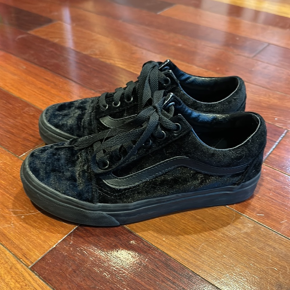 Velvet Old Skool Vans